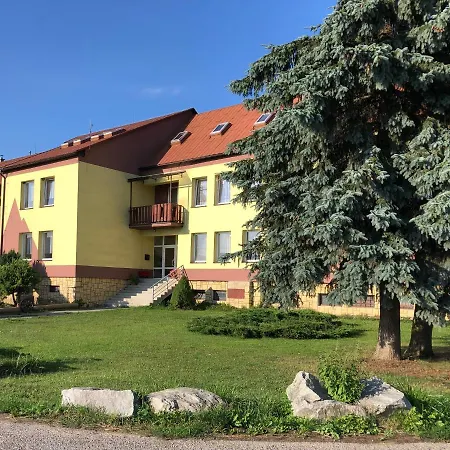 Húšť ** Casa de hóspedes